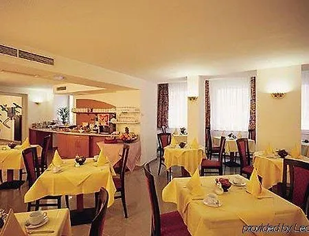 President Frankfurt Hotel